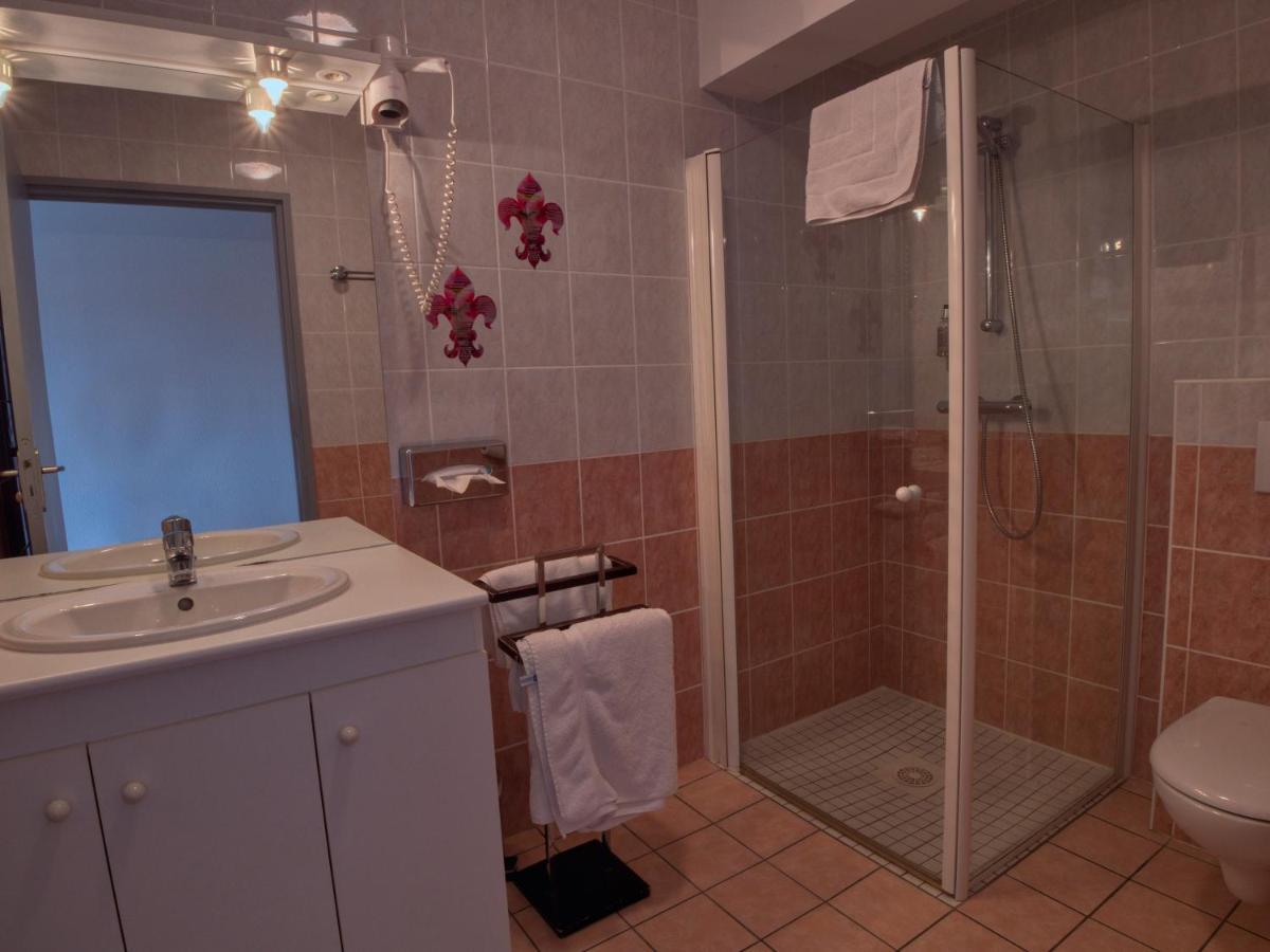 Le Champ Des Lys Hotel Amancey Eksteriør billede