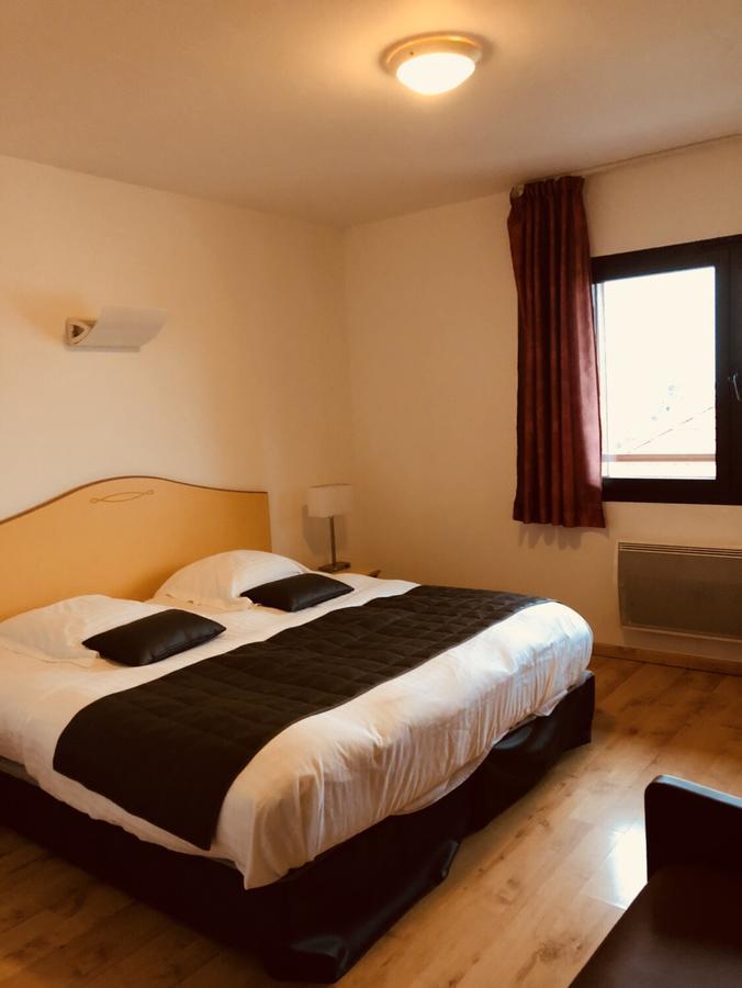 Le Champ Des Lys Hotel Amancey Eksteriør billede